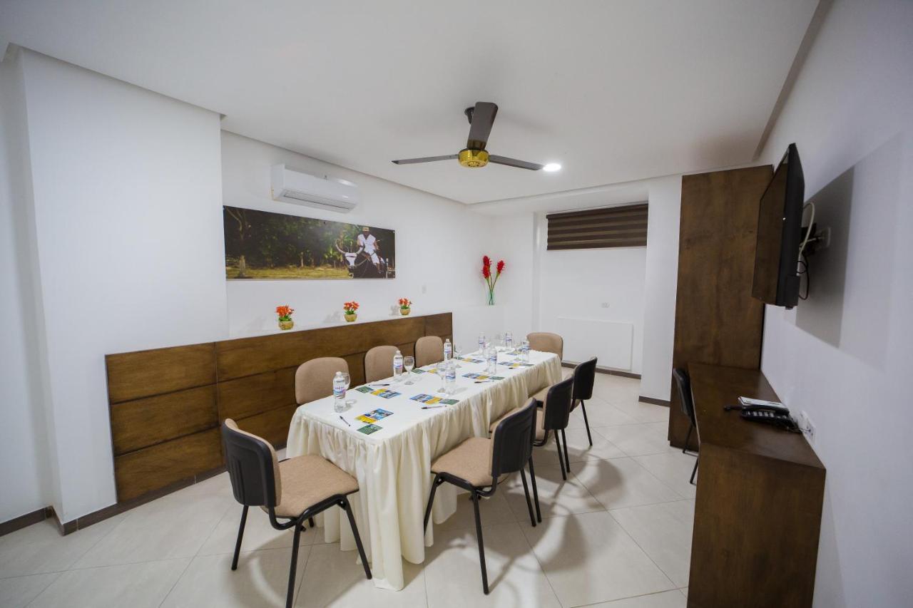 Hotel Ribera Sinu Montería Dış mekan fotoğraf